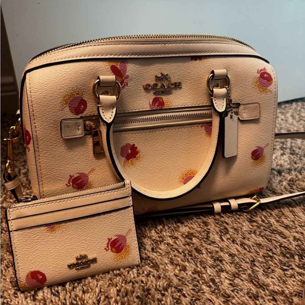 Coach Floral Cross Body Purse With Wallet
